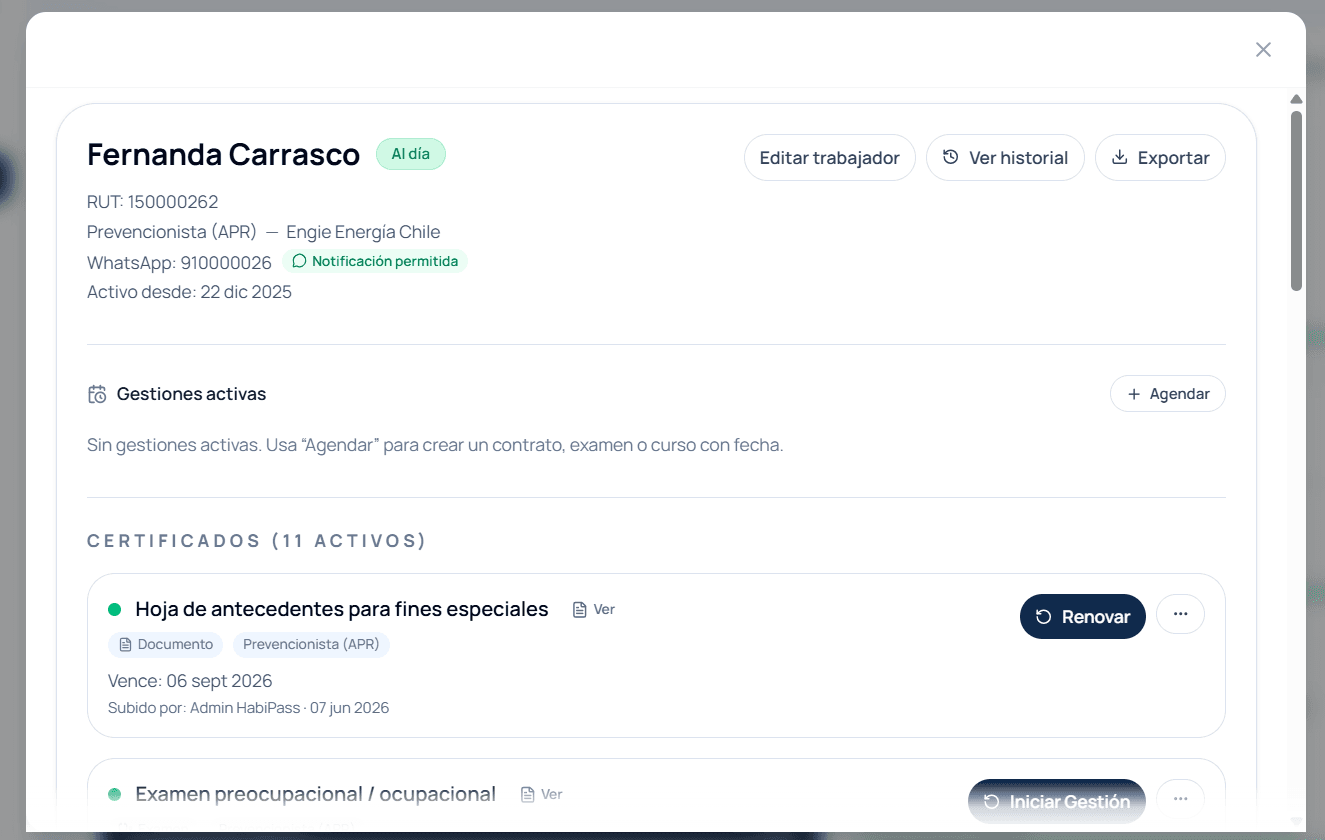 Expediente del trabajador en HabiPass, con documentos, estados y fechas de vencimiento